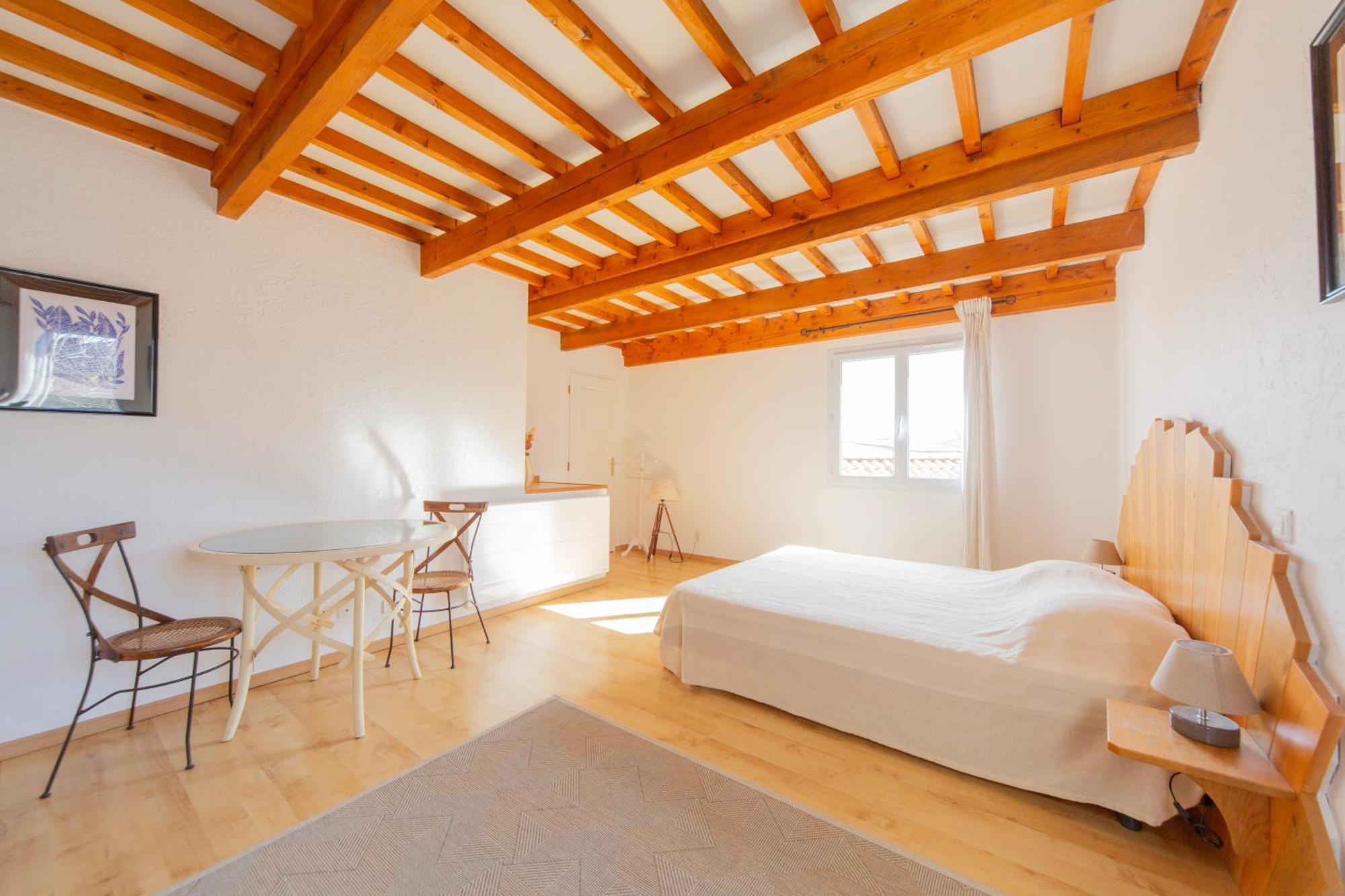 Panda Home Quincié-en-Beaujolais 外观 照片